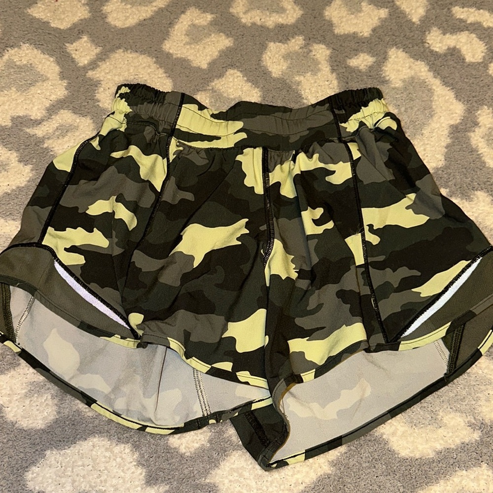camouflage lululemon shorts